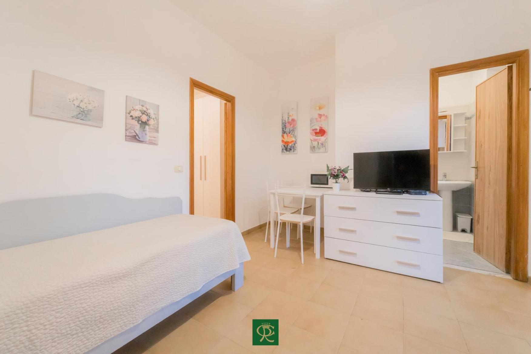 Albatros Aparthotel Capoliveri  Exterior photo