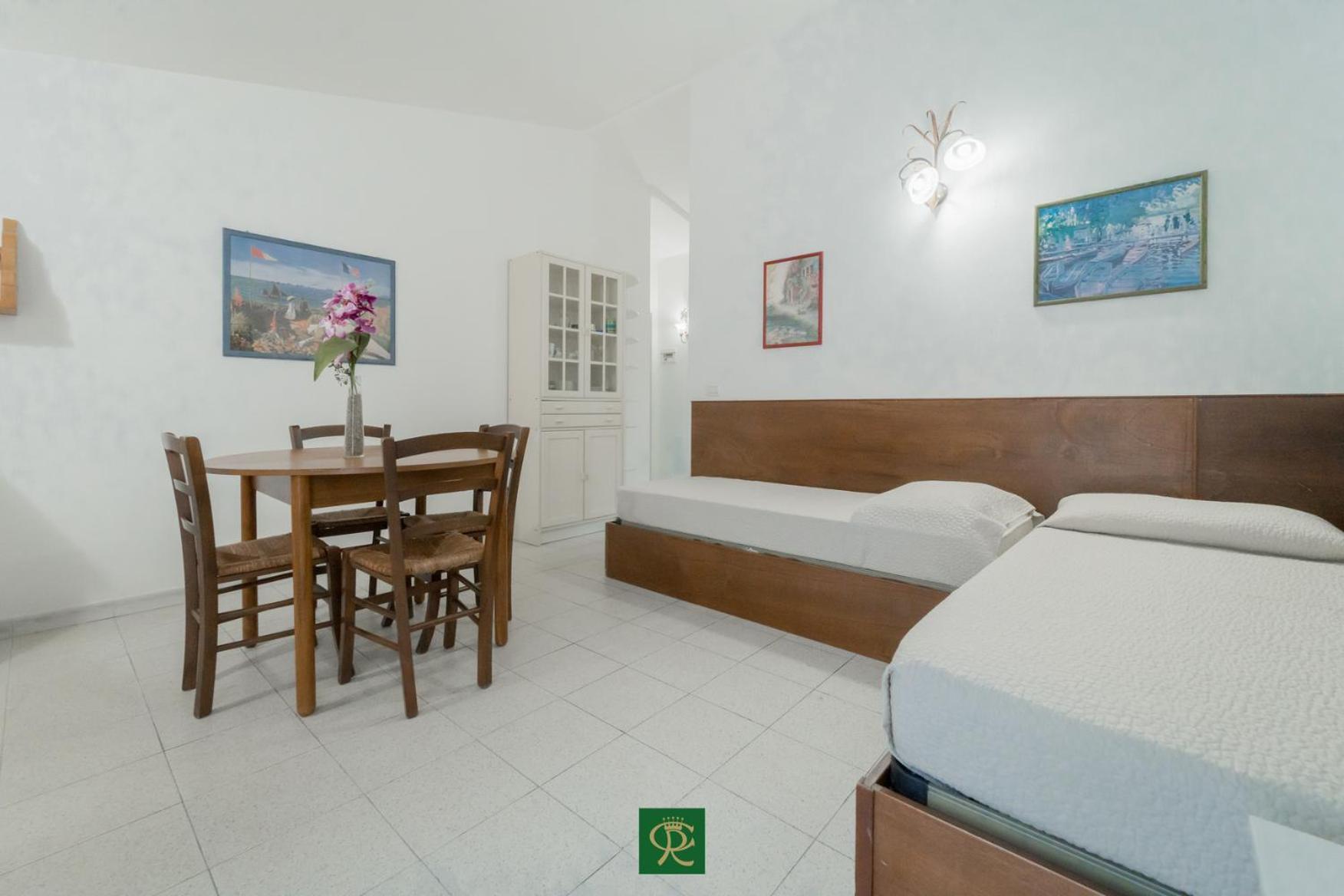 Albatros Aparthotel Capoliveri  Room photo